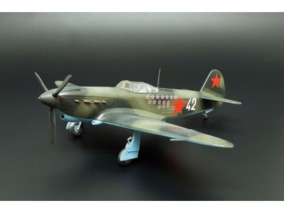 Yak-1b 