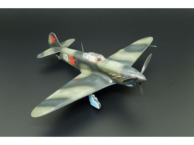 Yak-1b 