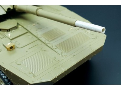 JGSDF Type 16  (Tamiya kit) 