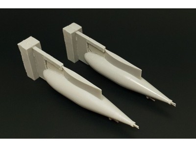 Refueling pod KC-130J (2pcs) 