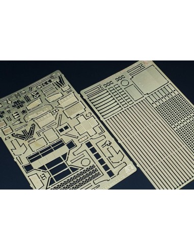 BM-13-16 Mutiple Launch Rocket System (ICM kit) 