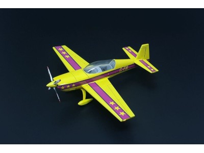 Extra EA-300 4 blade propeller 