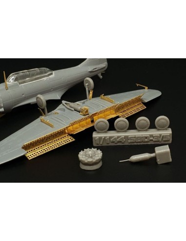 SBD-3 Dauntless  Exterior (BRENGUN kit) 