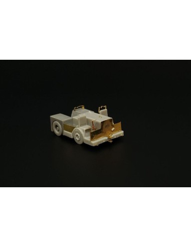 UK Flight Deck Tractor Tugmaster 