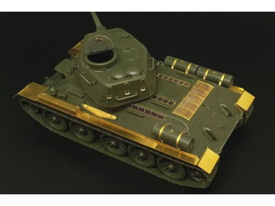 T-34-85 (Tamiya) 