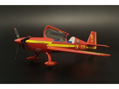 EXTRA EA300L 3 blade propeller 