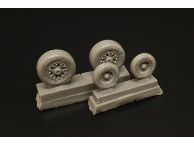 F/A-18 C/D wheel set 