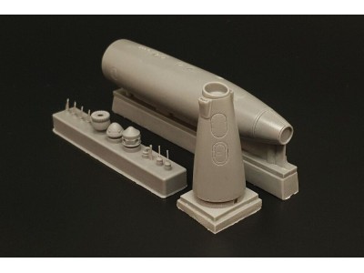 D-704 buddy Tank late type (1980s-2010s) 