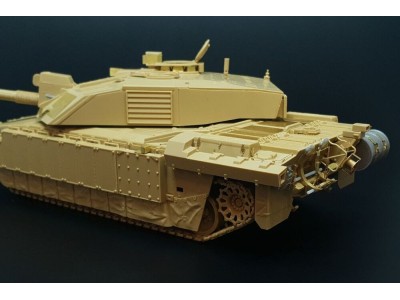 Challenger 2 (Tamiya kit) 