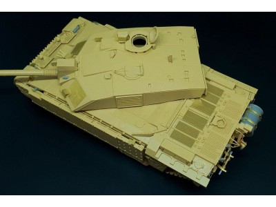Challenger 2 (Tamiya kit) 