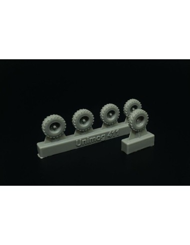 MB Unimog 411 wheels 