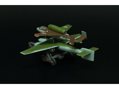 Mistel 5 (He162 A + Arado E-377) 