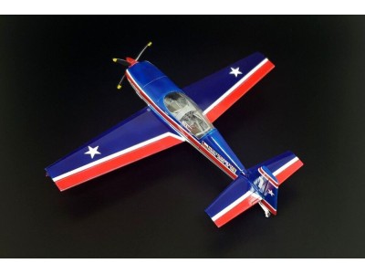 EXTRA EA300L four-blade propeller 