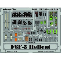 F6F-5 Hellcat 
