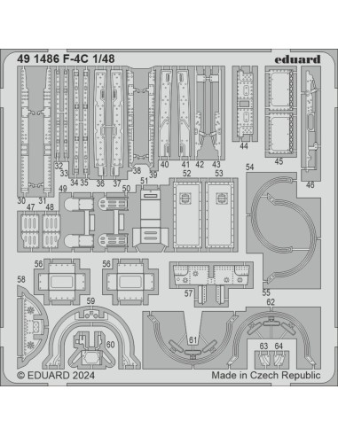 F-4C   HOBBY 2000 / ACADEMY 