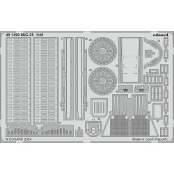 MiG-35  HOBBY BOSS 