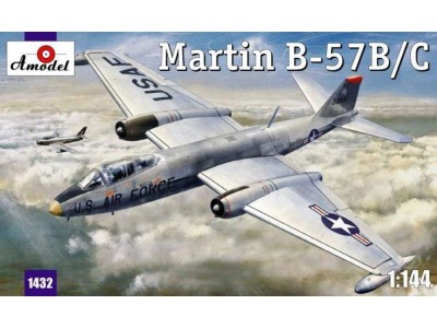 Martin B-57B/C 