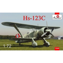 Henschel Hs 123C dive-bomber 