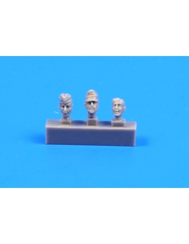 German A4/V2 missile launch platform personnel,WW II (3 Figures) 