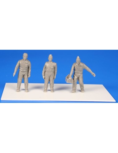 Japanese Army AF Mechanics,WWII (3 fig.) 