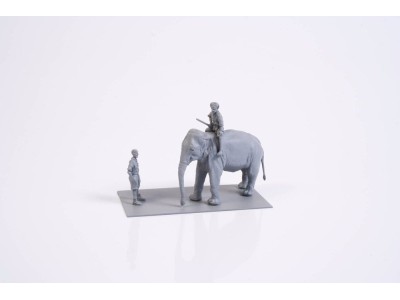 Mechanic of India WWII+Elephant with Mahout (2 fig.+elephant) 