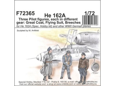 He 162-Three Pilot figures,each i.different gear:Great Coat,Flying Suit,Breeches 