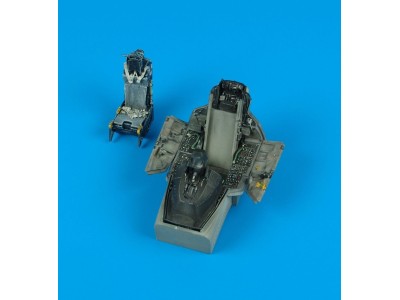 F-16C/CJ Falcon cockpit set Für Tamiya Bausatz. 