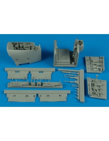 AV-8B Harrier II wheel bay (TRU) 