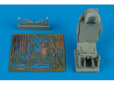 KM-1 ejection seat 