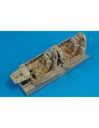 F-105G Thunderchief cockpit set (TRU) 