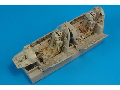 F-105G Thunderchief cockpit set (TRU) 