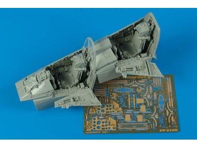 Su-25 UB Frogfoot B cockpit set (TRU) 