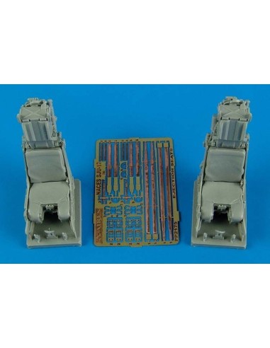 SJU-17 ejection seats for F-18F/F-14D 