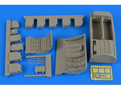 F-104G/S Starfighter electronics &ammuni -tion bay for Italeri 
