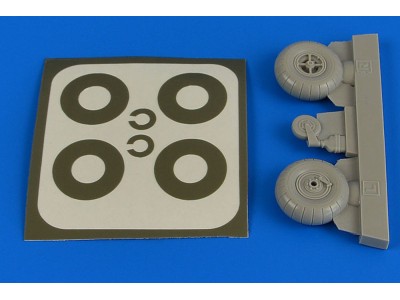 Bucker Bu 131 wheels & paint masks transverse tread w/o disc cover 