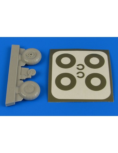 Bucker Bu 131 wheels & paint masks transverse tread with disc cover 