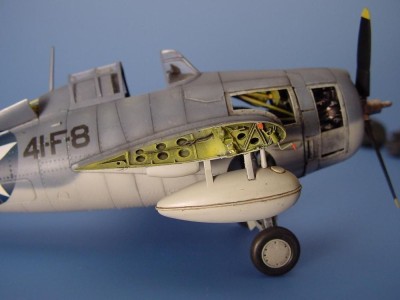 F4F-4 Wildcat Klappmechanismus für die Tragflächen 
