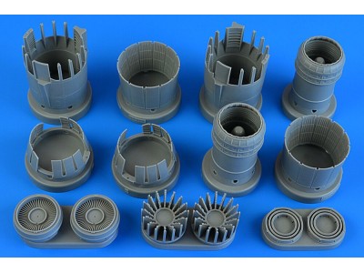 SR-71A Blackbird exhaust nozzles - opened for REVELL 