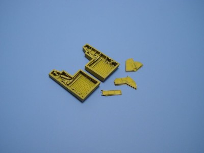 P-47 Thunderbolt wheel bays for ACADEMY 