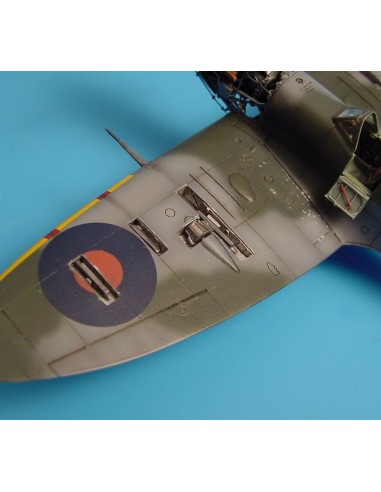 Supermarine Spitfire Mk.Vb Waffenschächte 