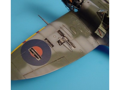 Supermarine Spitfire Mk.Vb Waffenschächte 