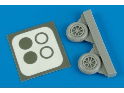 P-40M/N wheel & paint masks f.Academy 