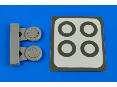F4F Wildcat wheel&paint masks f.Hasegawa 