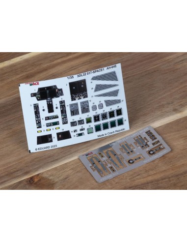 AH-64E SPACE 1/35 TAKOM 