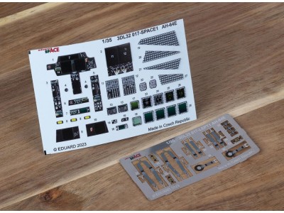 AH-64E SPACE 1/35 TAKOM 