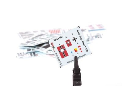 Tirpitz flags SPACE 1/350 