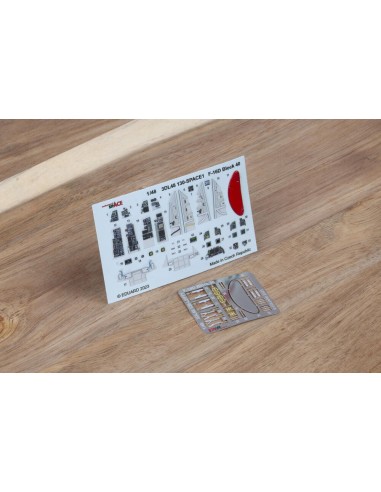 F-16D Block 40 SPACE 1/48 KINETIC 