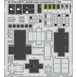 B-24D radio compartment  HOBBY BOSS  2