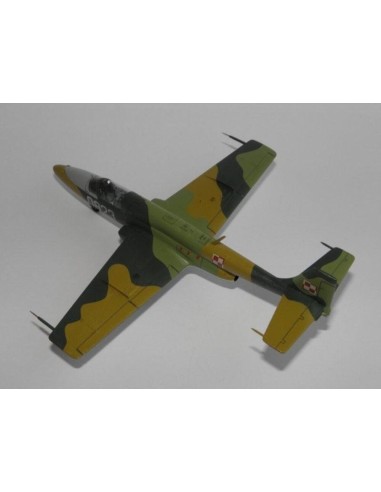 TS-11  Iskra 200BR 