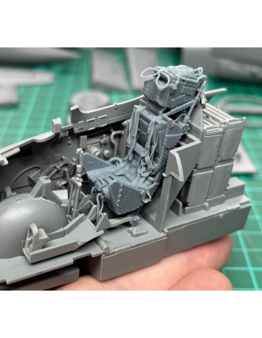 Ejection Seat - M.B Mk.2E with seat belts, with survival pack for Revell 